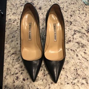 Manolo Blahnik BB Pointed Toe Pumps